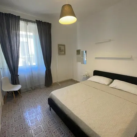 Privata * Bari